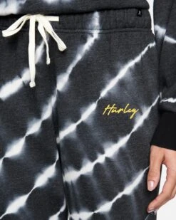 Tie Dye Fleece Jogger -Quality Apparel Shop 3hp279 caviar bleach linear tie dye 4