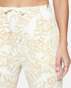 AOP FRENCH TERRY JOGGER -Quality Apparel Shop 3hp680 marshmallow frondy 5