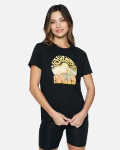Funk Relaxed Girlfriend Tee