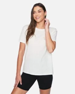SOPHIA WASHED RELAXED GIRLFRIEND TEE -Quality Apparel Shop 3hs159b0704 marshmallow 3