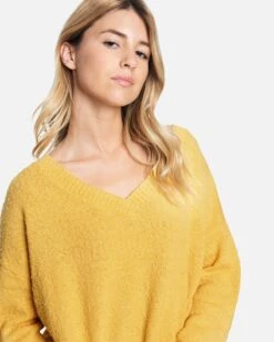 Wear It Both Ways Sweater -Quality Apparel Shop 3hsl0241 misted yellow 5 v2
