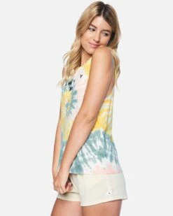 Dani Tie Dye Muscle Tank 8 Dani Tie Dye Muscle Tank -Quality Apparel Shop 3ht1560283 multi tie dye 3 v2