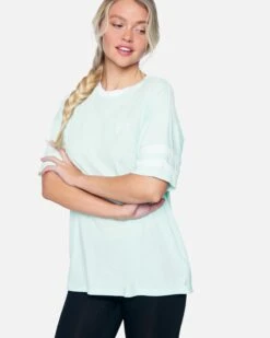 Washed Oversized Varsity Boyfriend Crew Tee -Quality Apparel Shop 3hwks0138 light dew 3