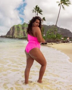 LoveShackFancy X Hurley - Eyelet Paisley Moderate One Piece -Quality Apparel Shop HLSFO102 COTTONCANDY 5