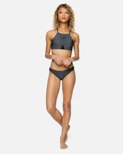 USA Phantom High Neck Surf Top 8 USA Phantom High Neck Surf Top -Quality Apparel Shop cq7714 black 4 vv3