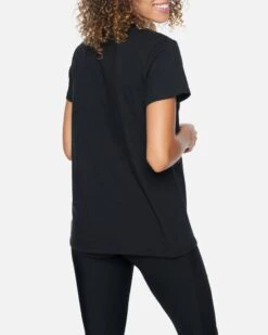 One And Only Perfect Crew Tee -Quality Apparel Shop cw7979 black 3 V2