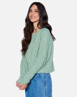 ESSENTIAL HAYLEY SWEATER -Quality Apparel Shop dz23f207 iceberg green 3 0c641a2e 3b87 4709 8e1f e20162957097