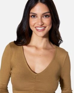 ESSENTIAL RUCHED LONG SLEEVE TOP -Quality Apparel Shop dz23g154 pale brown 4 c3316832 5551 4bba 9732 4c170602e123