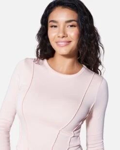 ESSENTIAL EASY LIVING LONG SLEEVE TOP 8 ESSENTIAL EASY LIVING LONG SLEEVE TOP -Quality Apparel Shop dz23g155 dusty pink 4 84fa8ee2 ec57 4aa5 89e5 abd6830b32ed
