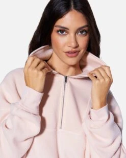 ESSSENTIAL ALL TIME FAVORITE PULLOVER -Quality Apparel Shop dz23g530 dusty pink 4 ff9caf41 bb02 4d7d a6fe 4660d9e1bc58