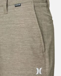 Essential Heather Hybrid Walkshort -Quality Apparel Shop hsp22vmb 03967 khaki olive 3