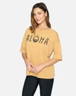 ALOHA BOYFRIEND TEE