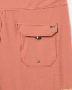 Phantom Block Party Boardshort 18" -Quality Apparel Shop mbs0010920 zion rust 3